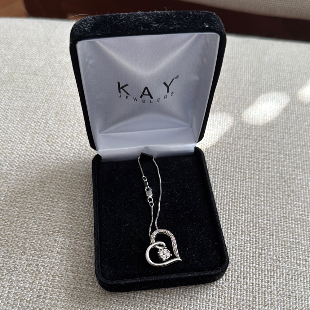Kay Jewelers Silver Heart Necklace